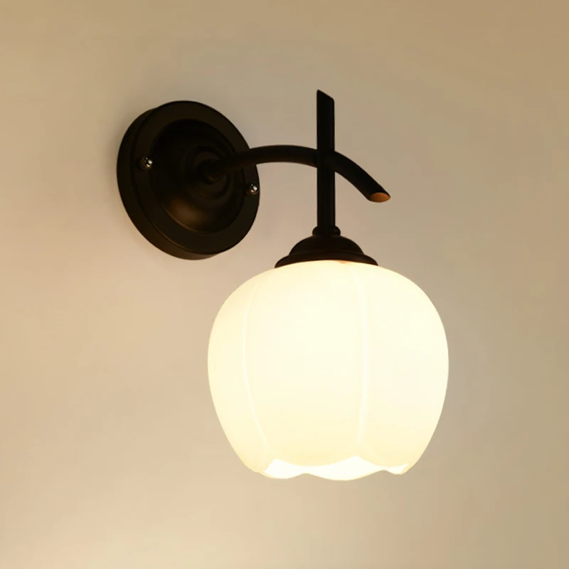 

Modern minimalist Korean single head wall lamp creative fashion bedside E27 wall light For Restaurant Bar stairs corridor aisle