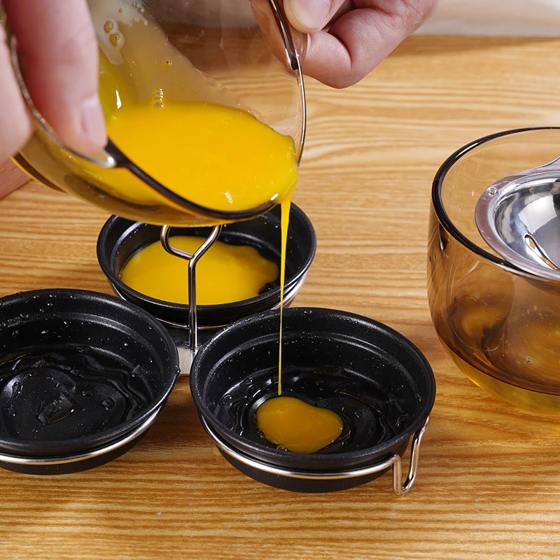 Preise 4 Sets Edelstahl Ei Wilderer Pan Einsatz Nicht Stick 3 Pochiert Ei Tassen Herz Form Gekochtes Ei Maker Großhandel X2