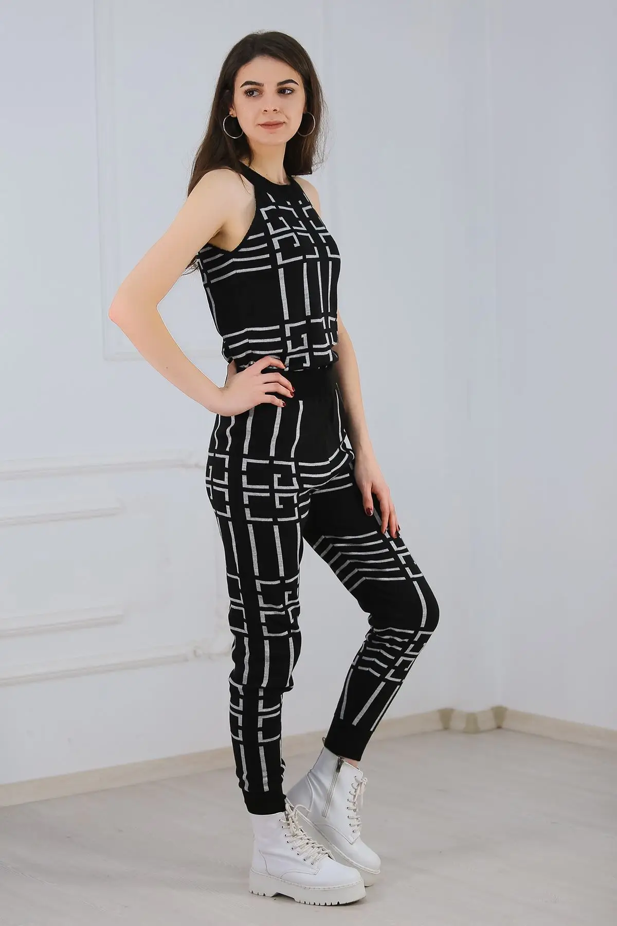 

Triple Knitwear Suit Siyahgri