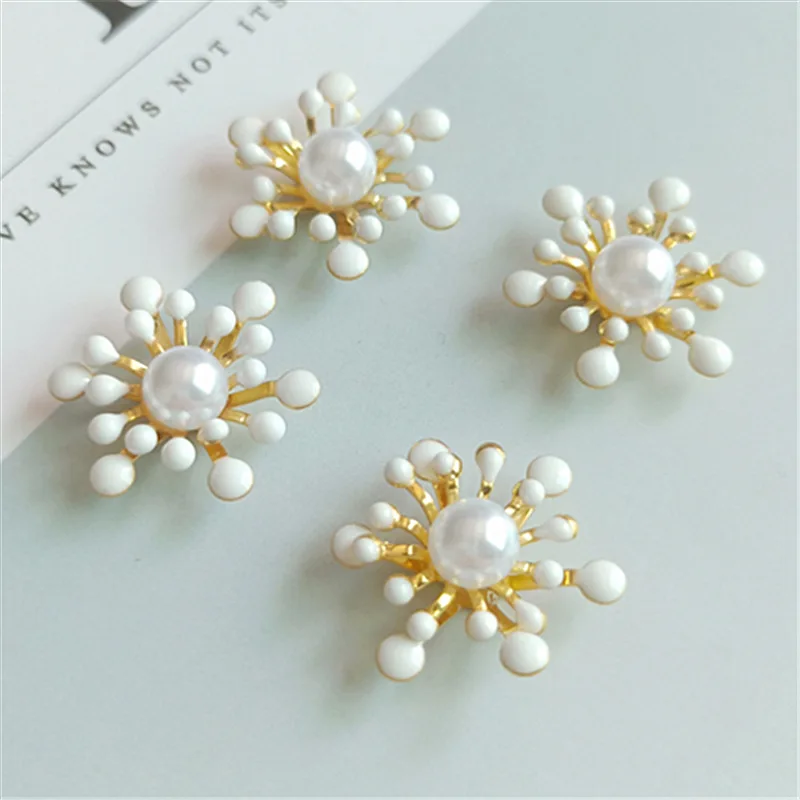 

20 шт./лот 17*19 мм милый цветок магнолии DIY мобильные аксессуары для украшения волос аксессуары для одежды Ювелирные изделия Аксессуары