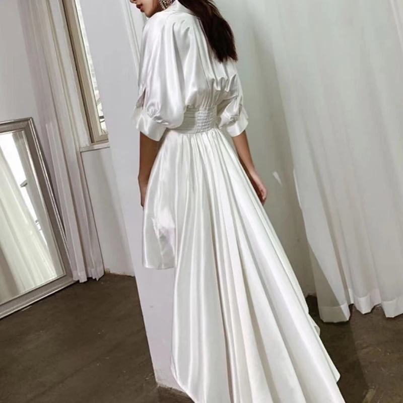 Блузка TWOTWINSTYLE женская летняя однотонная с треугольным вырезом рукавами