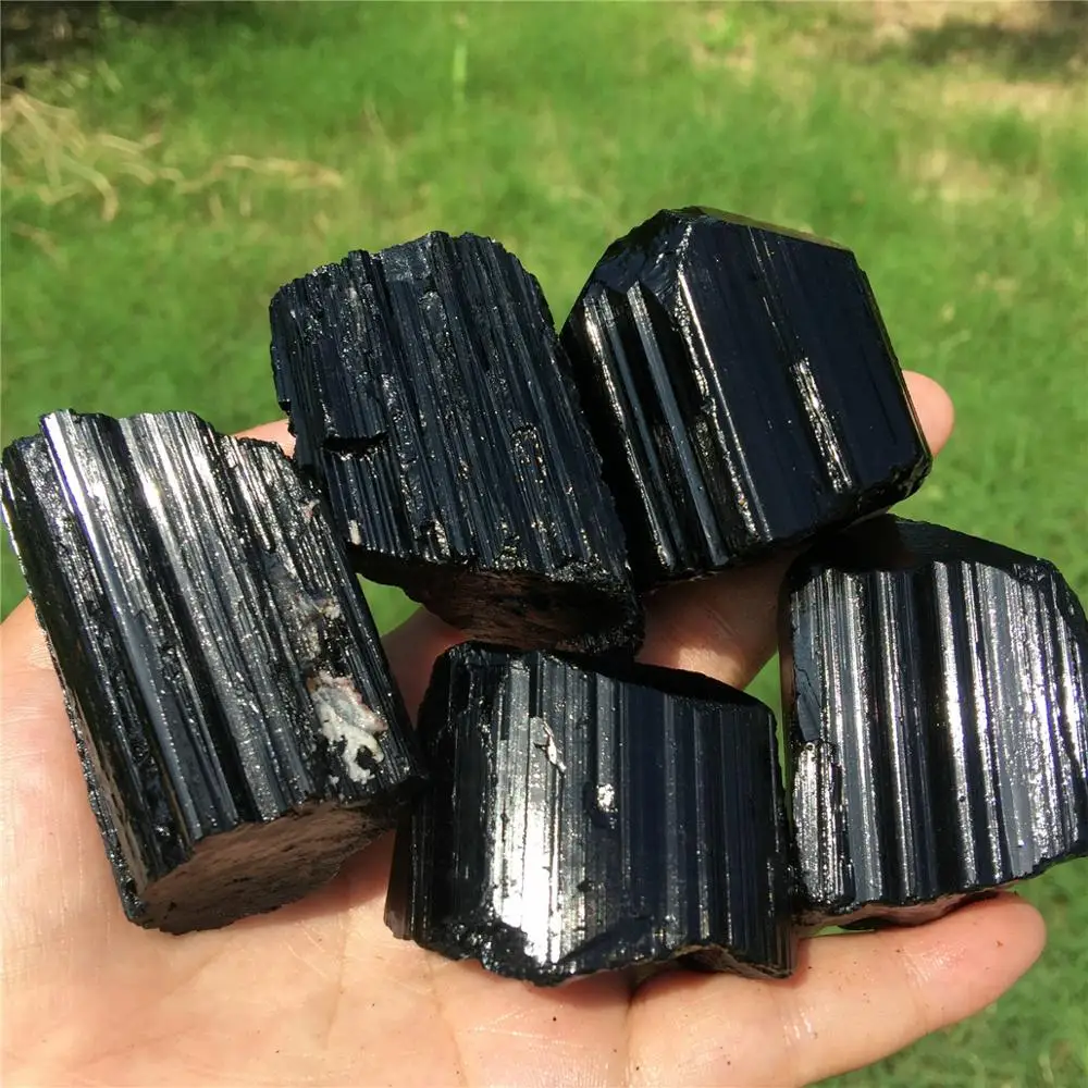 1 шт натуральный черный турмалин Кристалл Грубый Камень Горный - Цена: 183.99