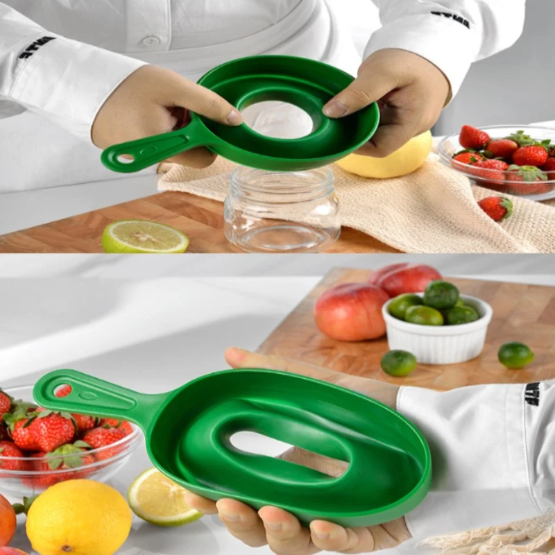 

PP Plastic Folding Telescopic Funnel Food Grade Kitchen Oil Funnel Telescopic Long Neck Funnel Liquid Filling Kitchen Tools