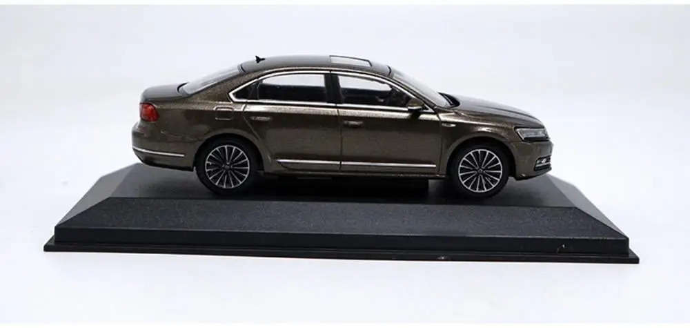 Коллекционная Золотая Модель автомобиля Volkswagen Passat GP 1/43 коллекционная игрушка 2016