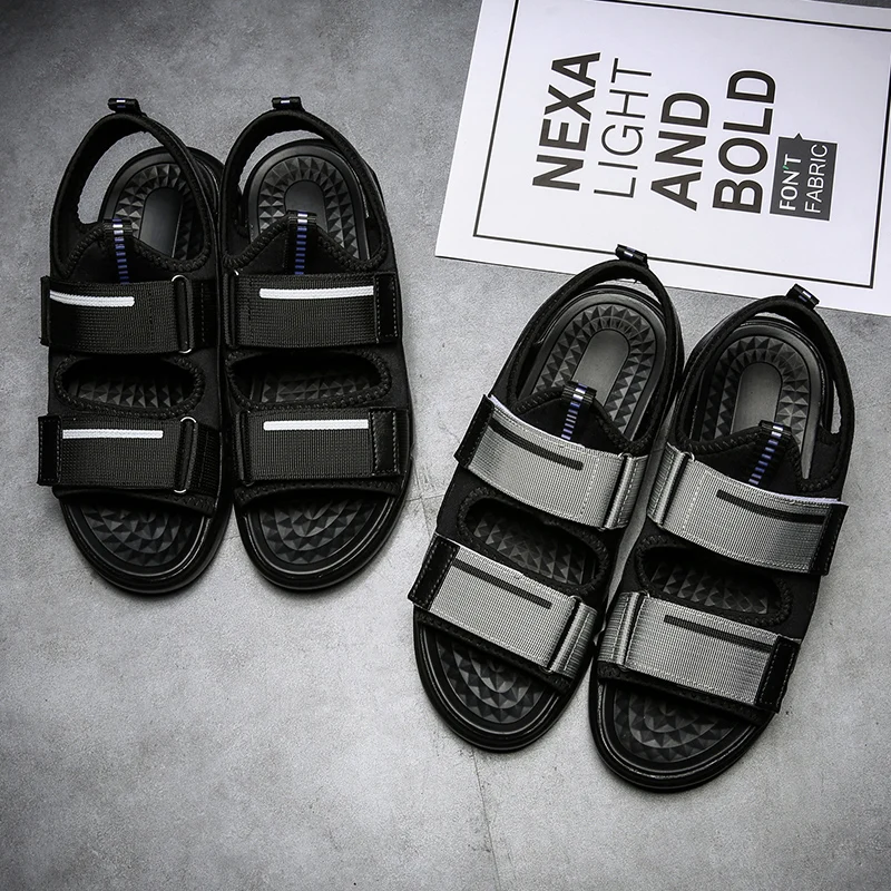 

New Classics Style Men Sandals Anti-Slippery Beach Shoes Outdoor Walking Summer Shoes Men Comfortable Soft Casual Beach Sandals