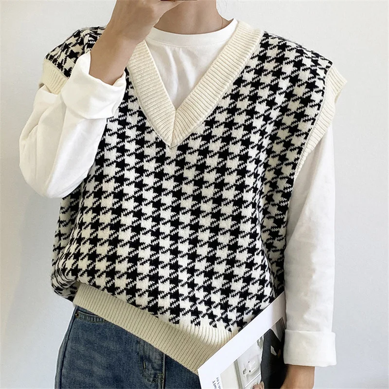 

2021 Women Houndstooth Loose Knitted Vest Sweater Girls V Neck Sleeveless Thick Vintage Sweater Suits Female Waistcoat Chic Tops