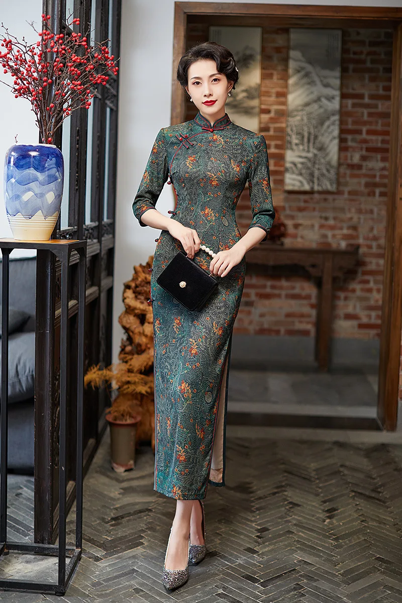 

Атласное китайское платье с разрезом сбоку, элегантное приталенное платье в восточном стиле, пикантное винтажное банкетное платье-Ципао с ...