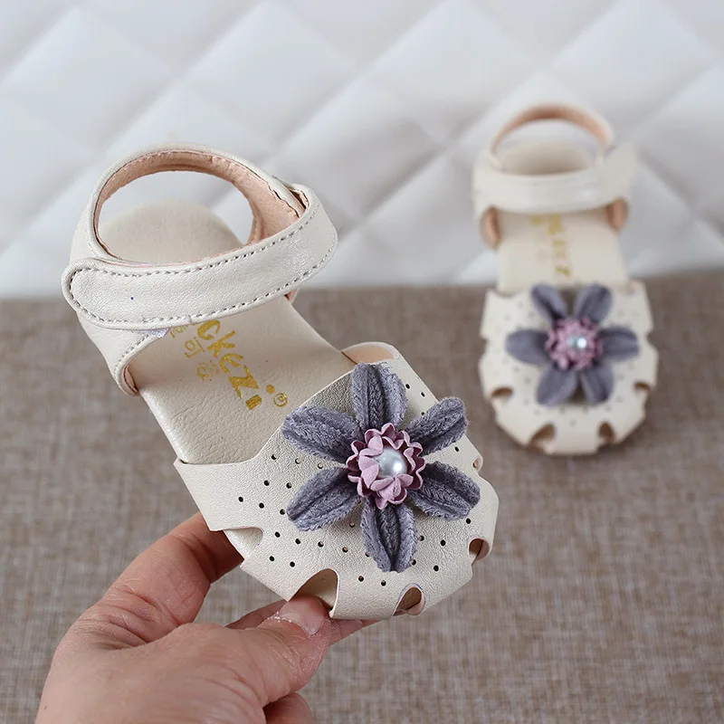 

Baotou/Новые сандалии для детей 1-3 лет, детская обувь, нескользящая обувь принцессы, весна-лето 2020