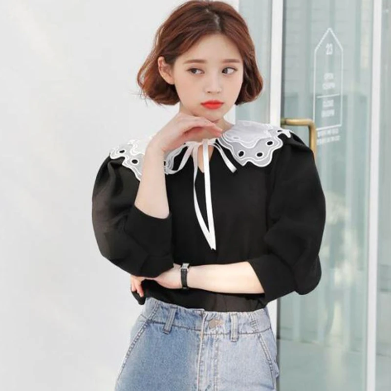 

Women Lolita Decorative Fake Doll Collar Lace Shawl Capelet Hollow Out Embroidery Layered Dickey Mini Cape Self-Tie Ribbon