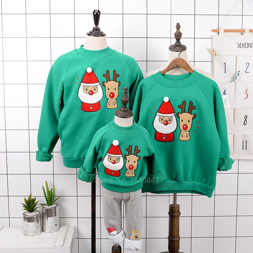 

2020 Couple Family Matching Christmas Sweaters Xmas Mommy and Me Hoodies Pajamas Santa Embroidery Adult Kids Sweatshirt Gift