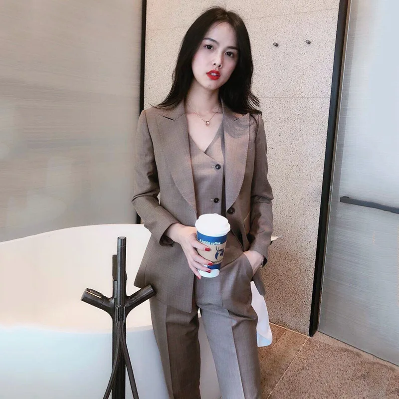 Новые весенние женские костюмы костюм со штанами темпераментный куртка вечерние