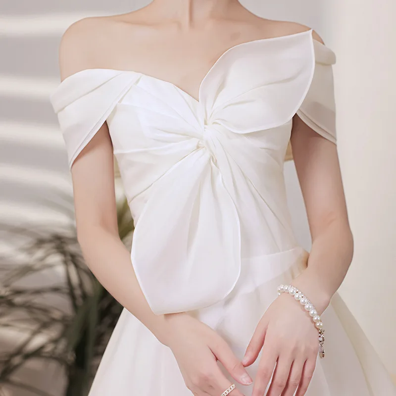 

Luxury Slash Neck Formal Party Dress Customized White Bride Wedding Gown Sexy Floor Length Prom Dress Female Vestidos De Fasta