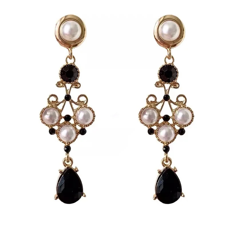 

「Black Mandala」Court Retro Baroque Fashionable Noble Pearl Water Drop Black Diamond Silver Pin Earrings Ear Clip