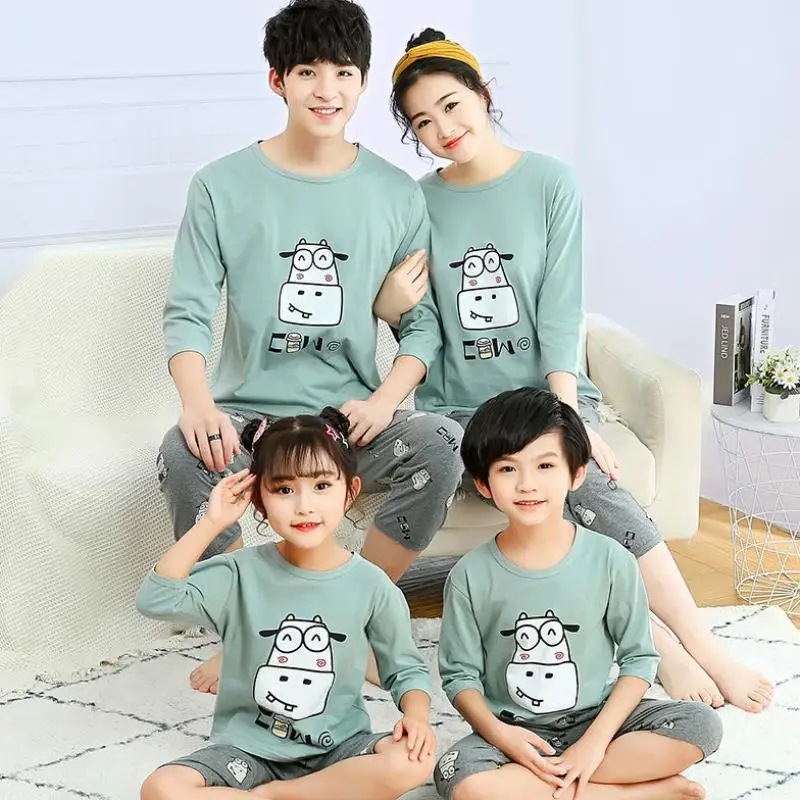 Ropa a juego para la familia, conjuntos de pijamas de algod&oacute;n de manga corta para madre, padre e hija, e hijo-1