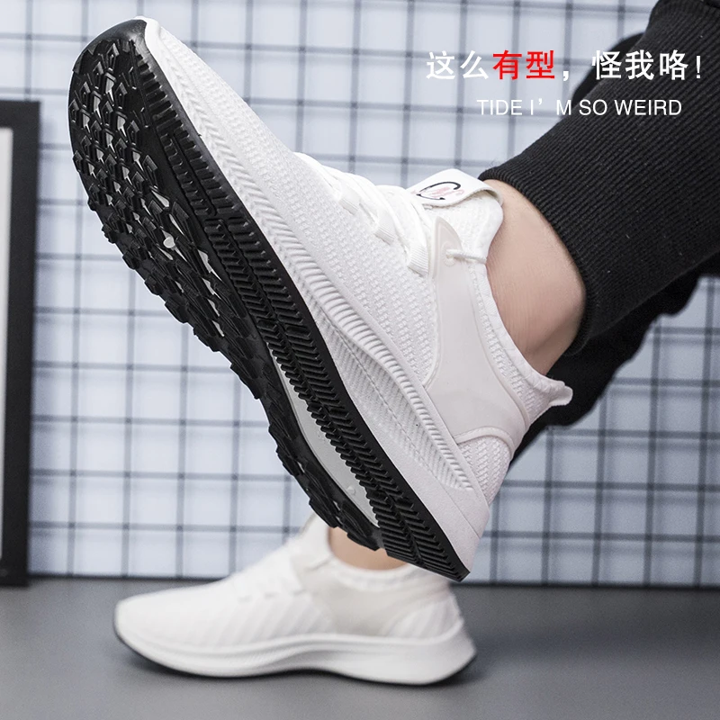 

2021New Spring Lightweight Men Shoes Outdoors Thick sole Sneakers Breathable Casual Shoes Comfortable Male Walking Footwear