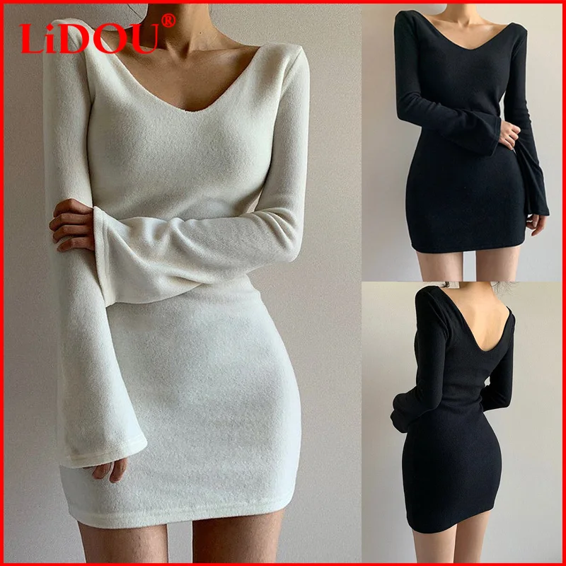 

Women Autumn V Neck Long Sleeve Bodycon Mini Dress Lady Basic Sexy Black Backless Party Clubwear 2021 Elegant Slim Short Dresses
