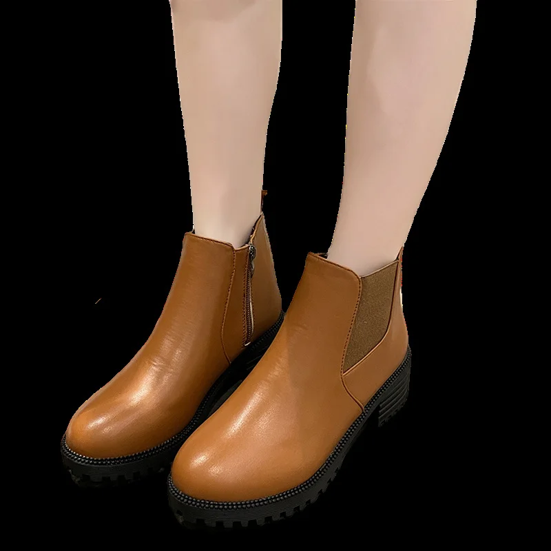 

Женские ботинки, Новинка осени 2021, кожаные короткие ботинки на квадратном каблуке, ботинки на высоком каблуке с круглым носком и боковой мол...