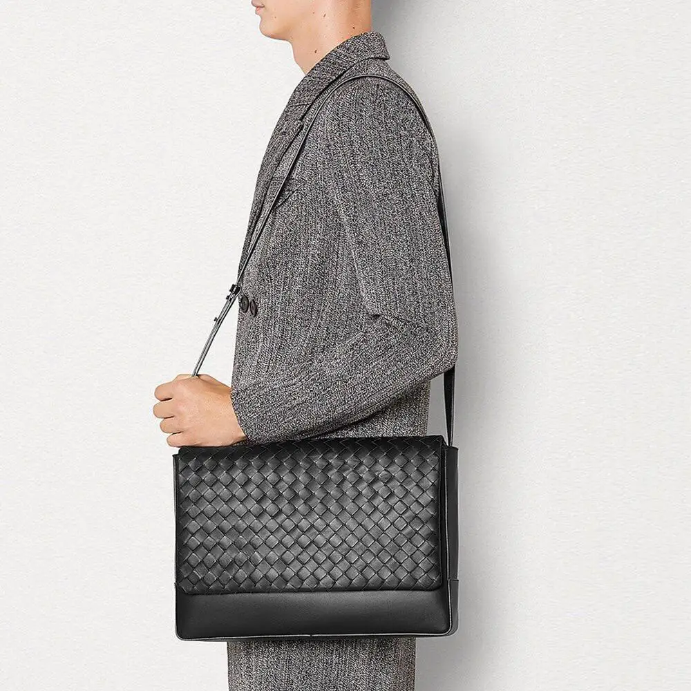 

Men Luxury Cowhide Genuine Leather Shoulder Bags 2021 Casual High Quality Large Capacity Hasp Cowskin Designer Crossbody Bags