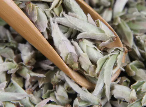 

2020 Spring Yunnan Shen White Bud Pu-erh Tea Bai Ya Bao Pu-erh Loose Leaf Raw