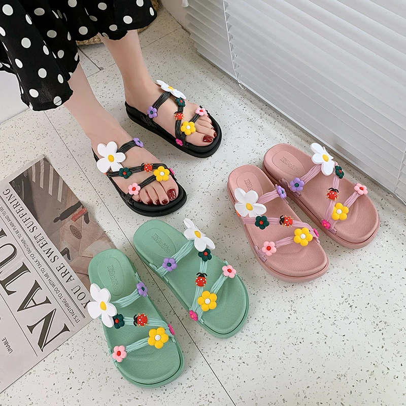

Flat Shoes Female Woman's Slippers Luxury Slides Flower Low 2021 Designer Beach Soft Summer Basic Floral PU Rubber Female Shoes