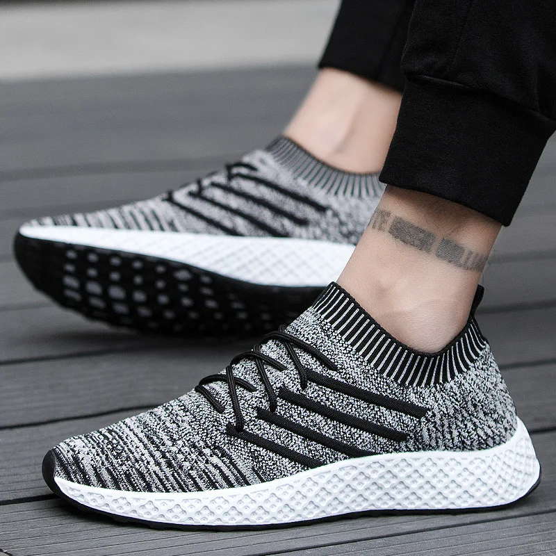 2019 новый сезон весна лето осень Мужские туфли из легкой светильник для снижения