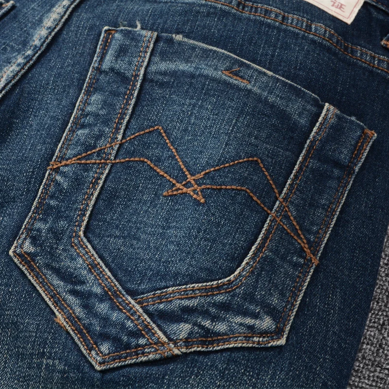 

Italian Style Fashion Men Jeans High Quality Elastic Slim Fit Ripped Denim Trousers Retro Dark Blue Vintage Designer Long Pants