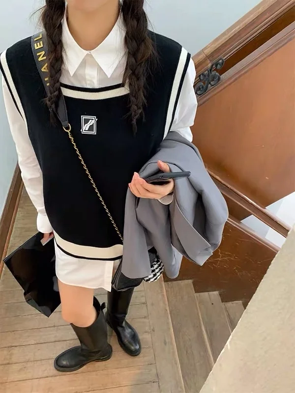 Женский трикотажный жилет с квадратным вырезом весна-осень 2021 |