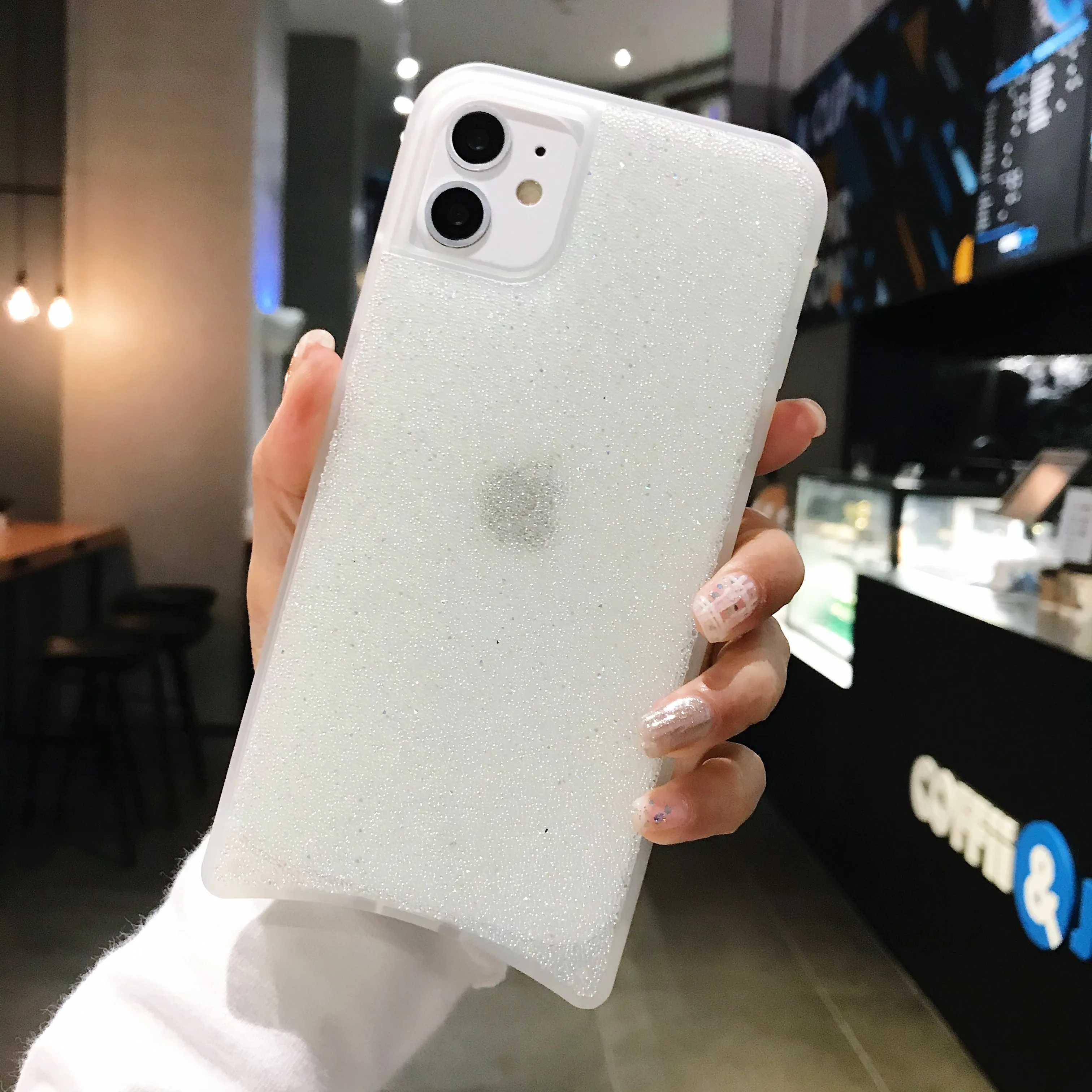

Luxury Gradient Shine Blimg Crystal Case For 11 Pro max X Xr Xs Arc-shaped Glitter Fluorescence Silicone Tpu Cover For 7 8 Plus