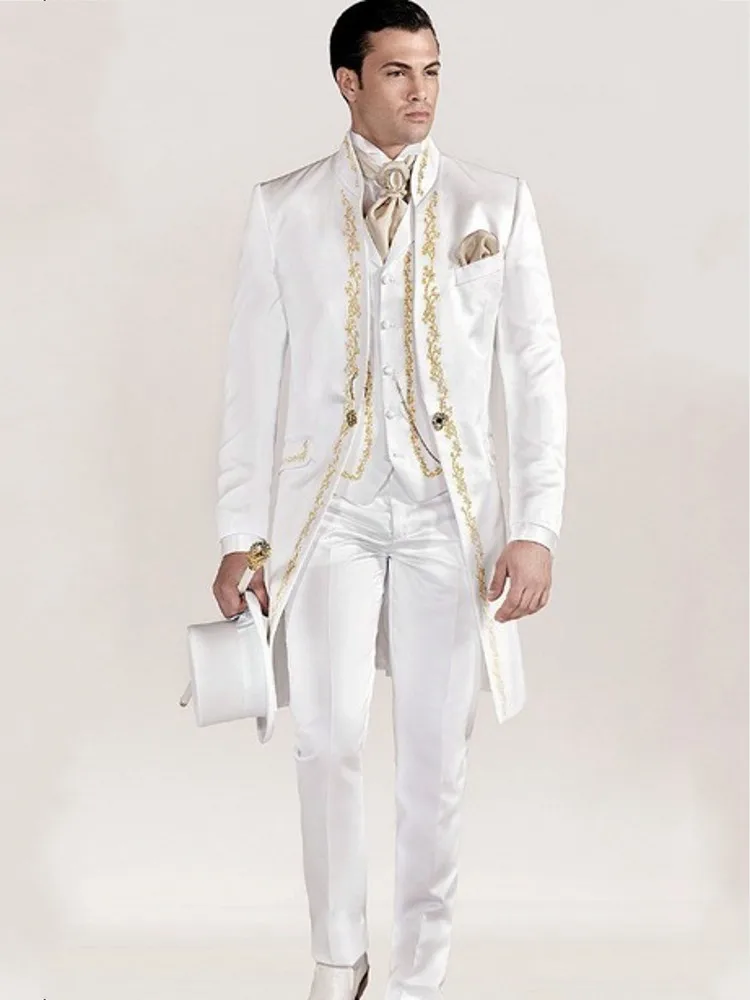 Classic Style Embroidery Groom Tuxedos Handsome Men's Prom Party Dress Busienss Cocktail Suit (Jacket+Pants+Vest) K:1906