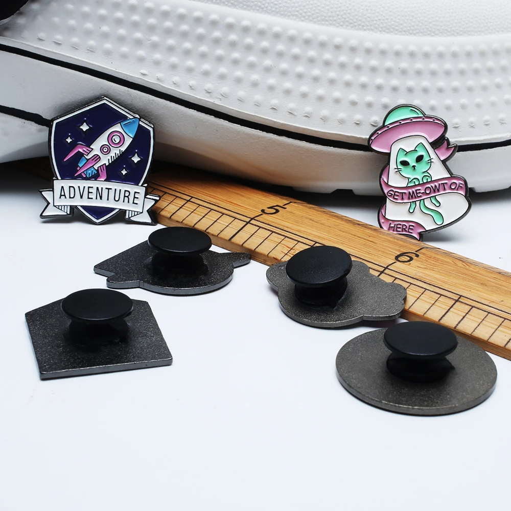 Novelty Sale Alien Cat Cats Alloy shoe charms Space Ship Rocket shoe decoration for croc jibz kidsfavor kawaii cute X-mas