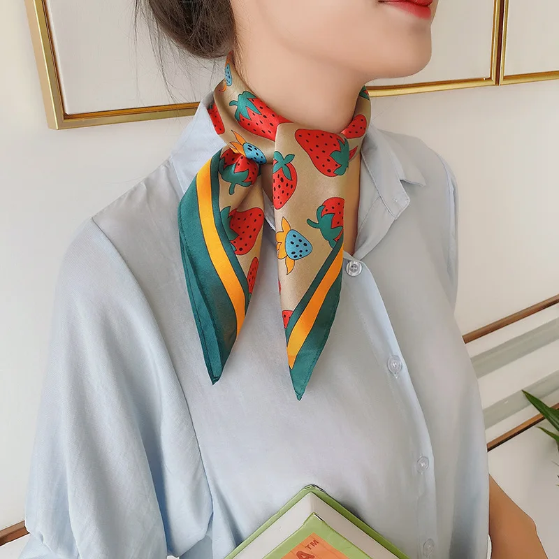 

100% Silk Scarf Women Neck Hairband Elegant Floral Neckerchief Bandana Small Square Scarves Female Foulard Neckerchief