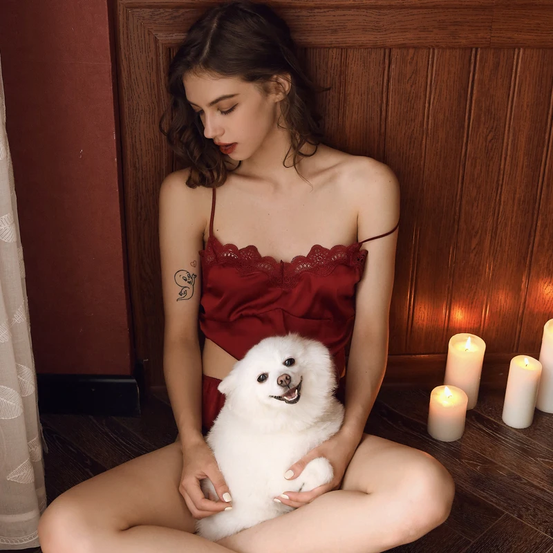 Женская атласная одежда для сна кружевной топ на бретельках и шорты комплект из 2