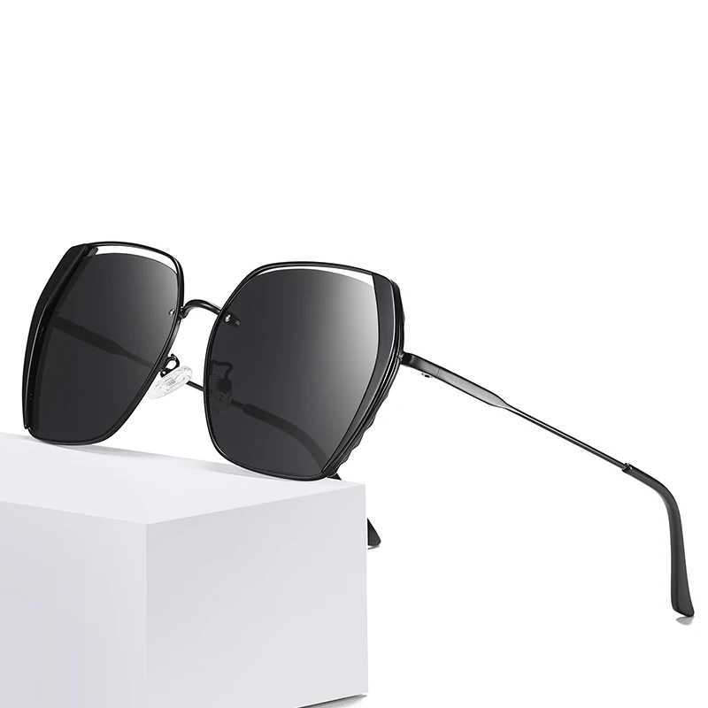 Поляризованные солнцезащитные очки для женщин Мода Большой рамки с линзами