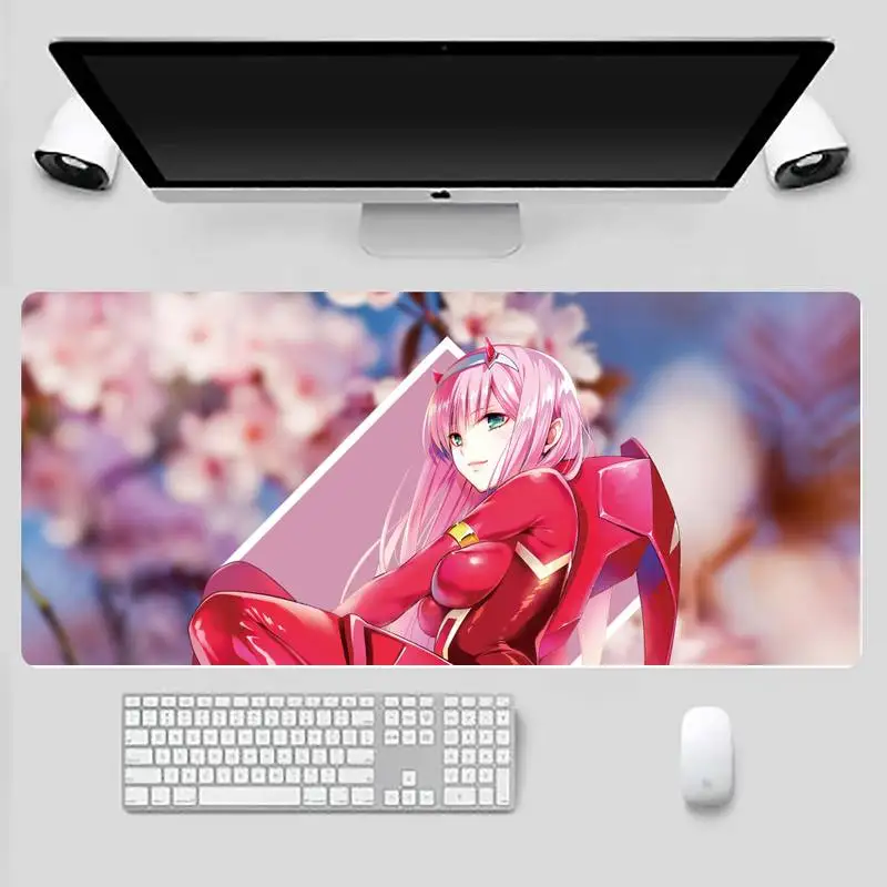 

zero two darling Locking Edge Mouse Pad Game Desk Table Protect Game Office Work Mouse Mat pad X XL Non-slip Laptop Cushion
