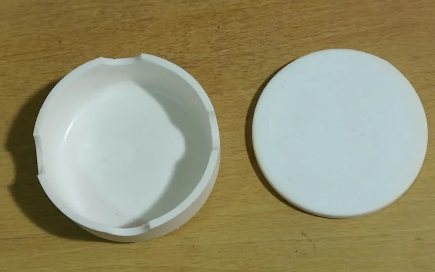 1 шт. металлокерамический тигель с крышкой |