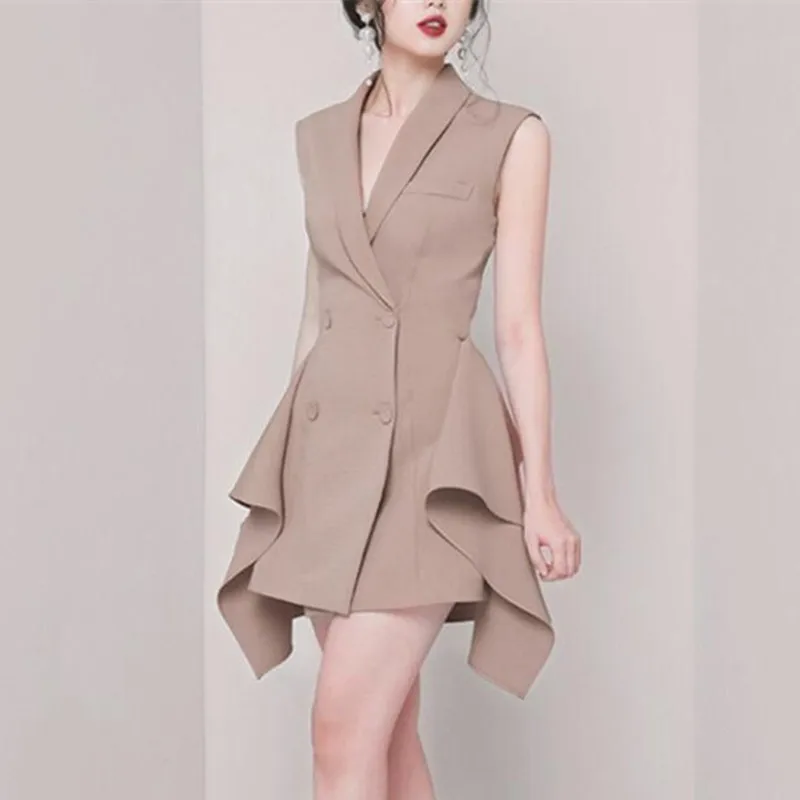 Женское офисное платье блейзер элегантное двубортное с оборками лето осень