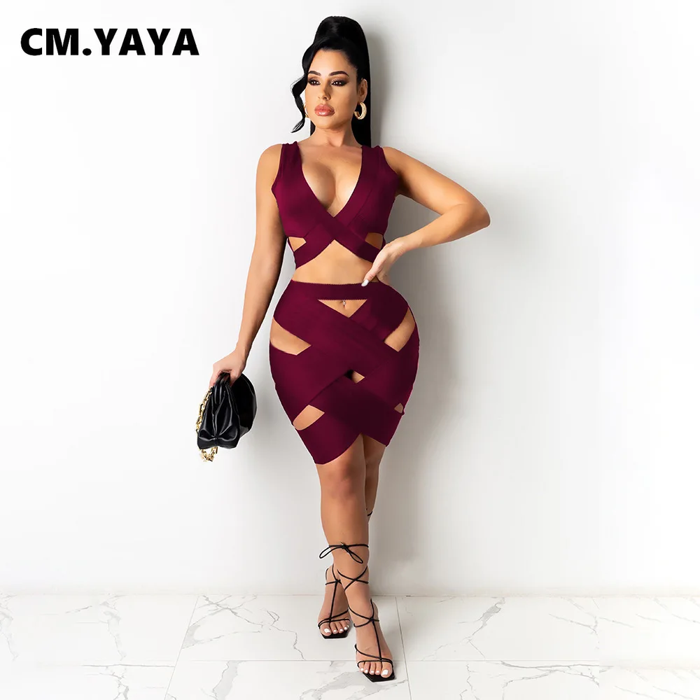 Соблазнительный женский костюм CM.YAYA для клувечерние с вырезами укороченный топ и