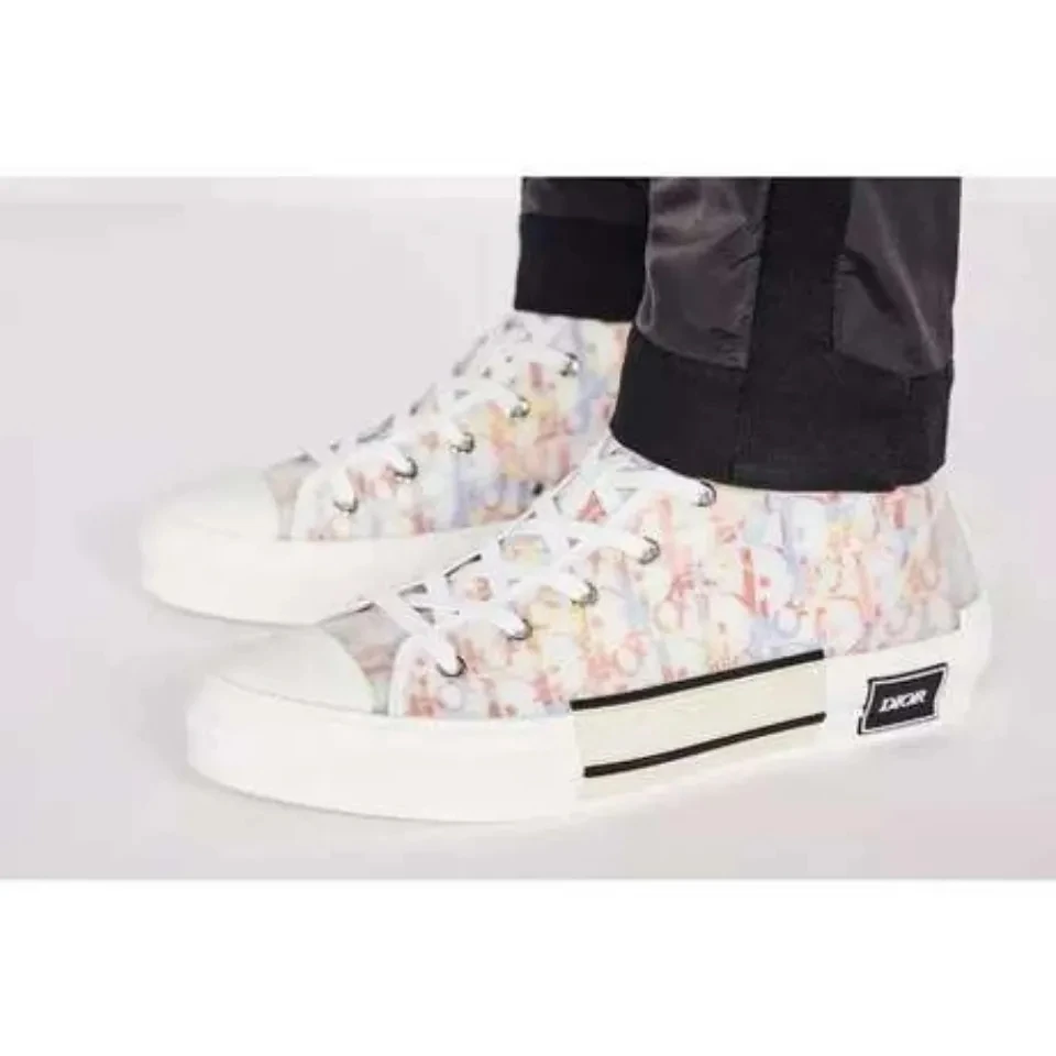 

High-End Women's Canvas Shoes New Breathable Tennis Board Shoes Lace-Up High-Top Casual Shoes Men's Sports Shoes High Quality