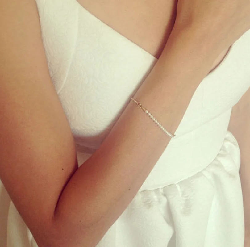 

2021 Exquisite Jewelry Pearl chain Bracelet for Women Charm Bangle