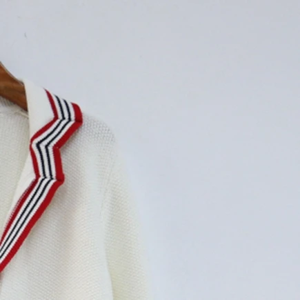 

FOR Women Sweater 2019 Spring / Summer Single-breasted Irregular Collar Color Matching Cardigan