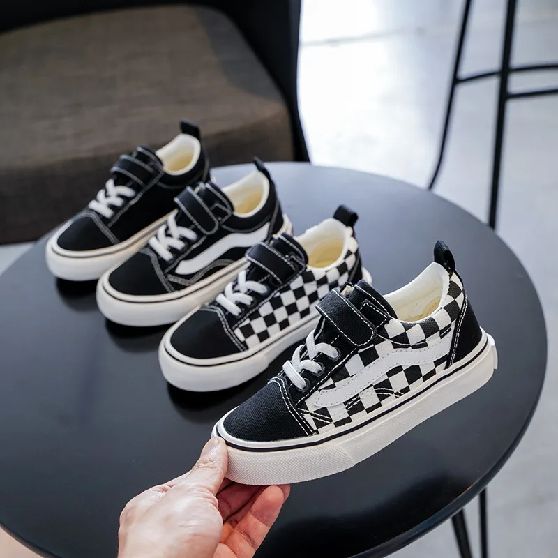

Boys' toddler shoes children's canvas shoes 2021 new girls' board shoes children's shoes kindergarten indoor shoes