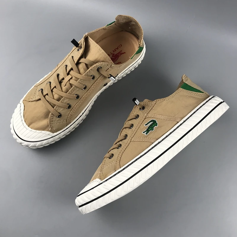 

Mens skateboarding washable flat shoes male leisure flat canvas shoes men`s casual skateboard shoes