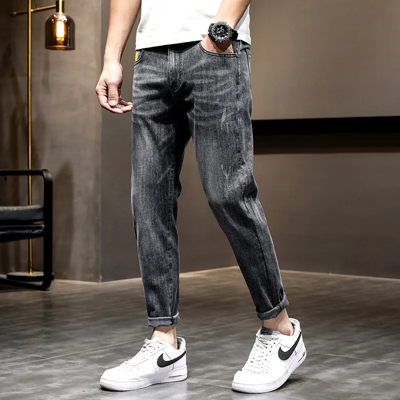 

Spring And Autumn New Fashion Casual Men's Jeans-NZKB06