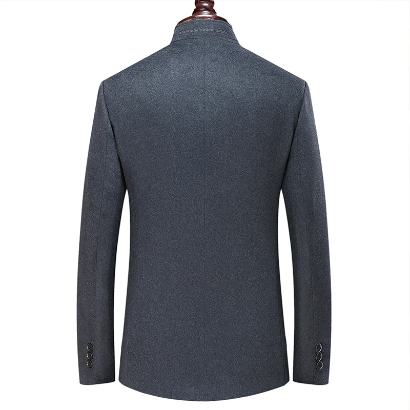 Мужское зимнее пальто с отложным воротником однотонное | Мужская одежда