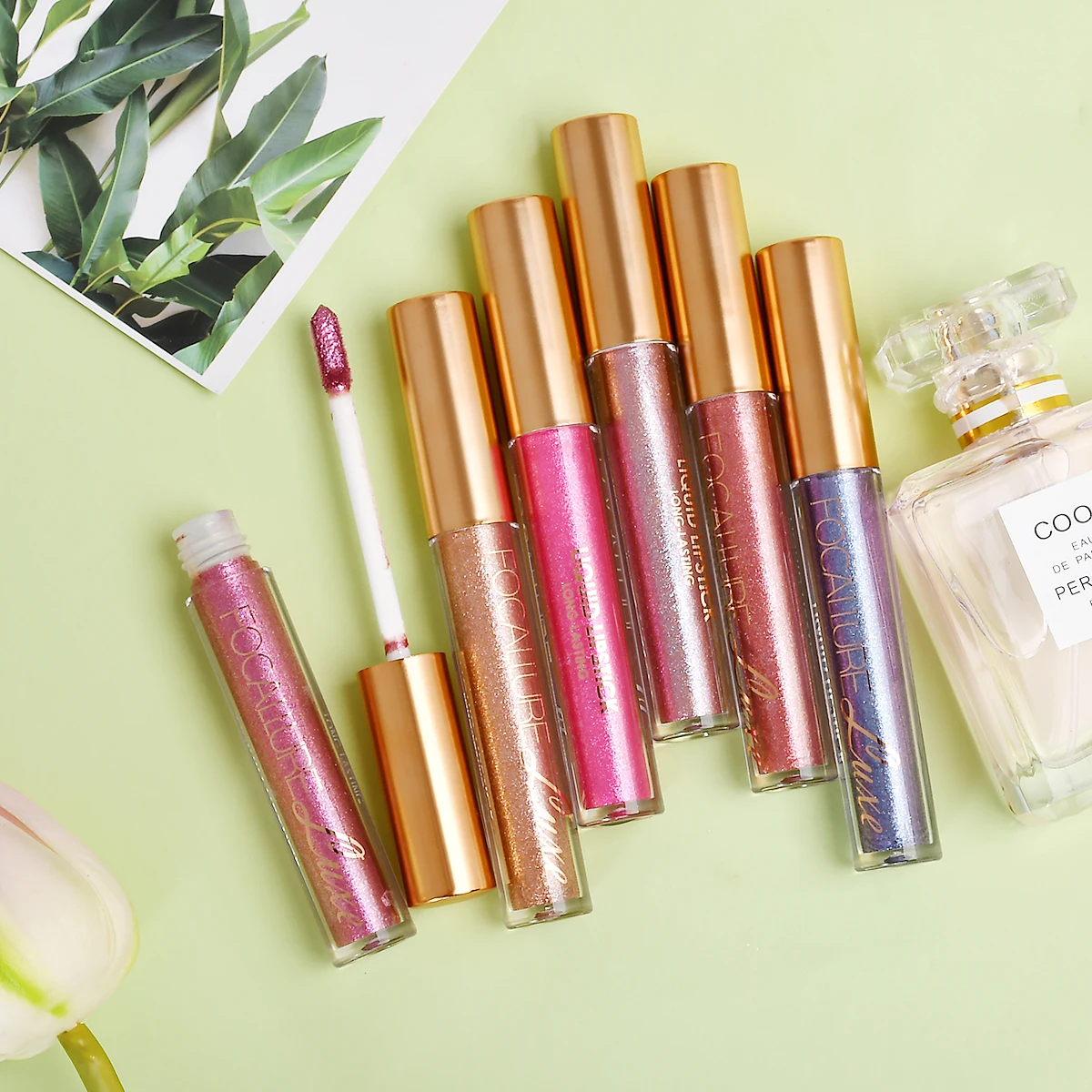 

6 Colors Polarized Lip Gloss Glaze Chameleon Bright Shimmer Flash Pearlescent Bright Moisturizing Metal Style Lipstick