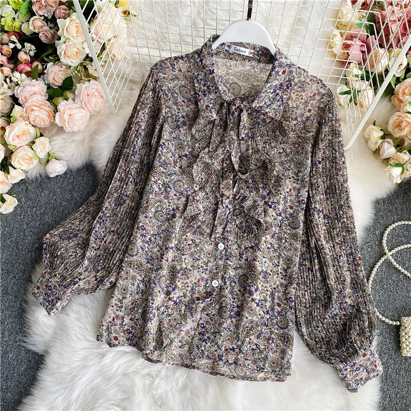 

Spring and Autumn New Style Pleated Ruffled Slim Fit Retro Print Chiffon Shirt Loose Fashion Temperament Blouse Women UK228