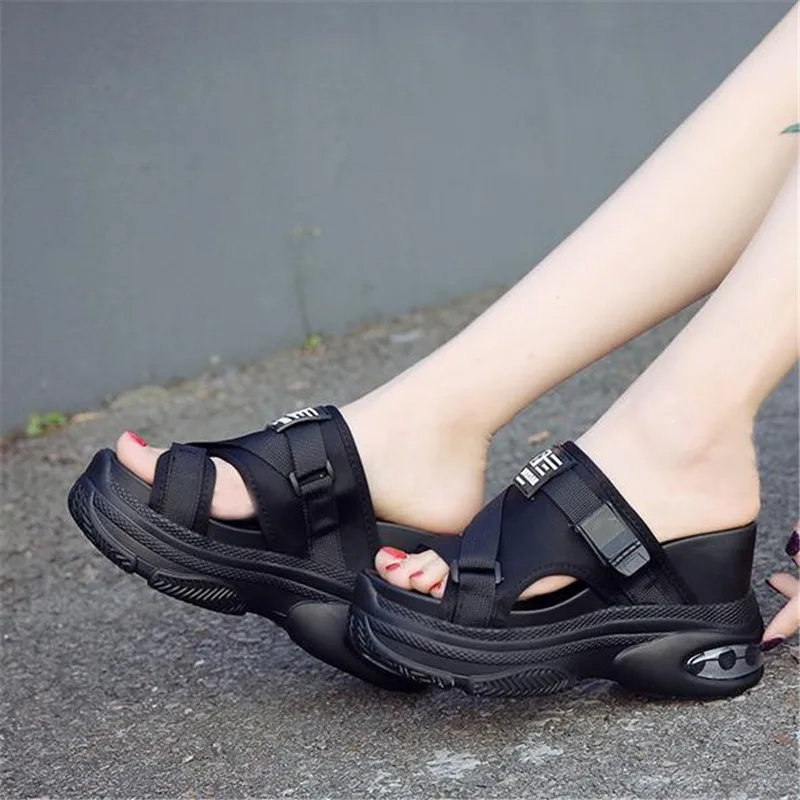 Сандалии женские на плоской подошве Босоножки с открытым носком обувь