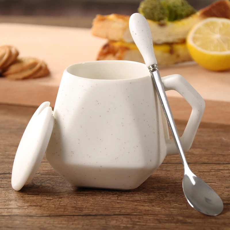 

Modern Ceramic Coffee Mug with Lid and Spoon Plain White Coffee Milk Mugs for Kids Kubek Ceramiczny Japanese Mug Vintage HH50MK