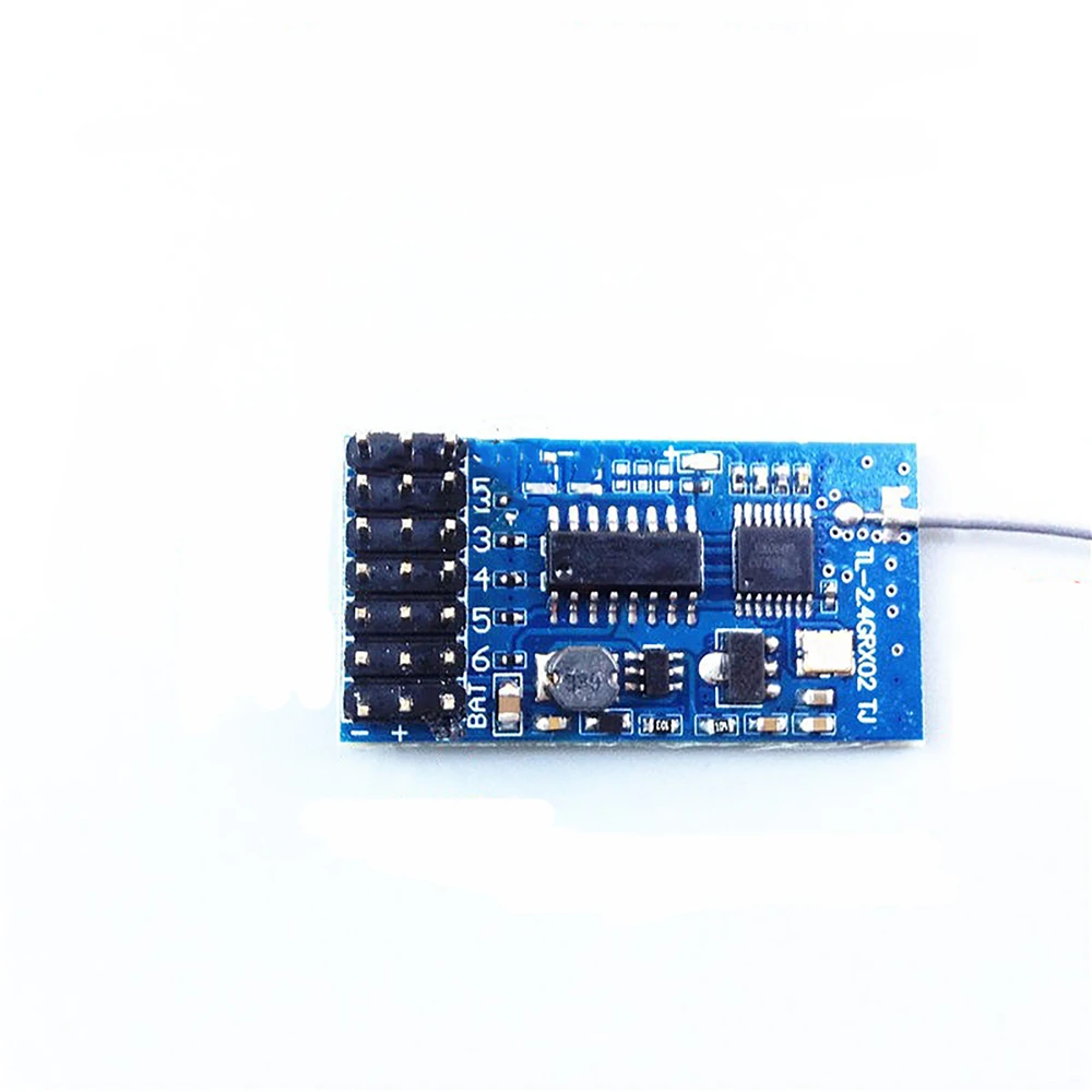 

2.4G Single Motor Rudder Turning Remote Control /Double Motor Differential Turning for 6 Channels RC Bait Boat Parts Accessories