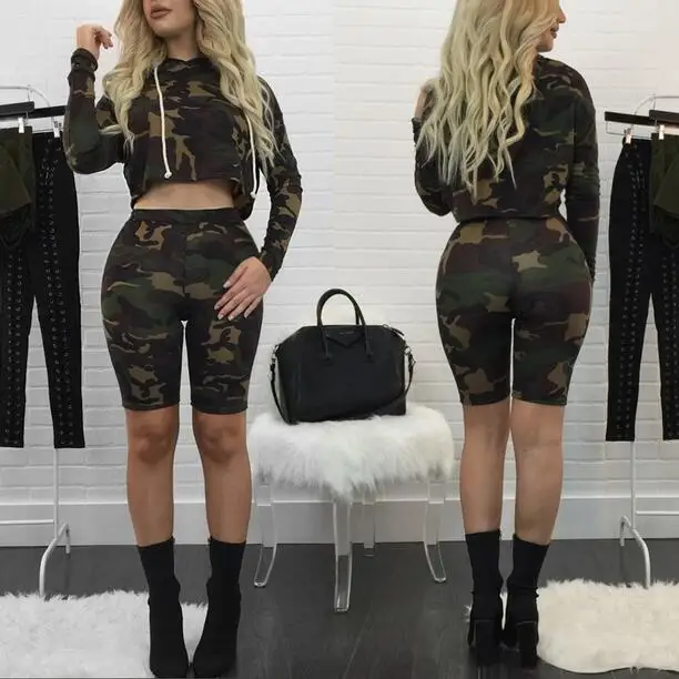 Армейские шорты бермуды с усталостью и укороченный топ комплект из двух